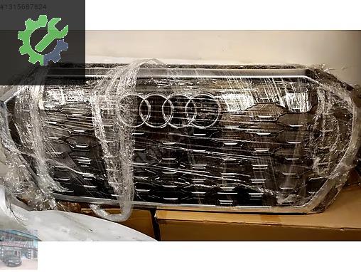 83A853651 / 83A853651A Audi Q3 Sportback Ön Panjur (2020/2024)