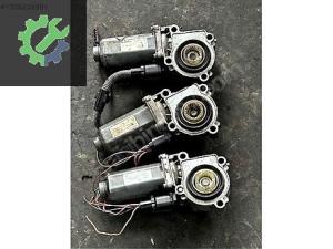 8472227771 BMW X3 E83 X5 E53 E70 OTOMATİK ŞANZIMAN VGT MOTORU