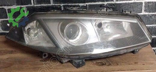 Renault Megane Far (Sol) çıkma parça