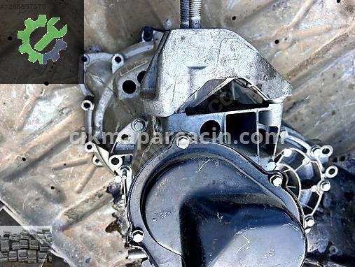 Ford Fiesta Manuel Şanzıman 8A6R7002JA çıkma parça
