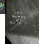 8D0837754 AUDİ A4 B5 SAĞ ÖN KAPI HASARLI