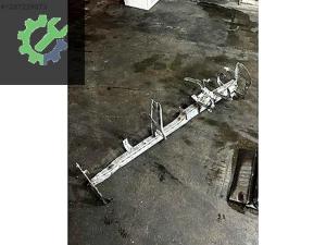 8D1857025LL AUDİ A4 B5 TORPİDO GÖĞÜS SAÇI BRAKETİ
