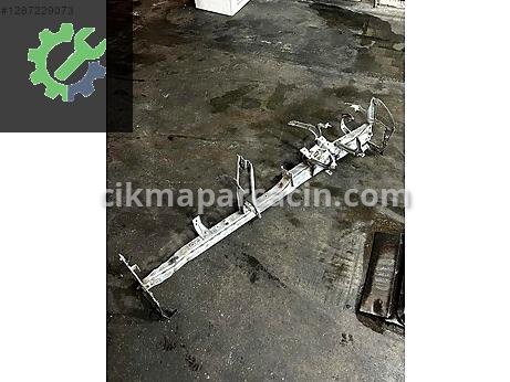 Audi A4 Torpido çıkma parça