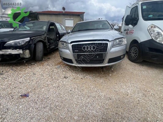 Audi A8 Torpido çıkma parça