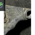 8E0199351 8E0199352F PASSAT AUDI MOTOR KULAĞI BAĞLANTI AYAĞI