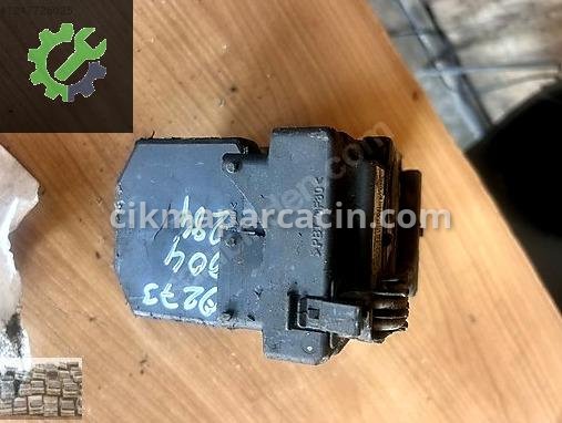 Volkswagen Passat ABS Beyni 0273004284 çıkma parça