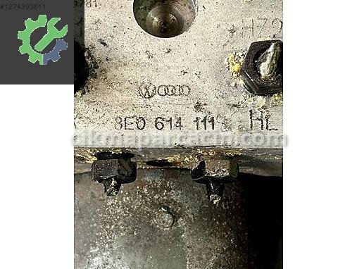 Audi A4 ABS Beyni 0273004132 çıkma parça