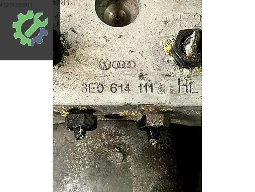 8E0614111 AUDİ A4 A6 ABS BEYNİ 0273004132
