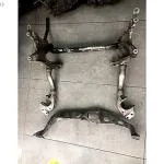 8K0399315 / 8K0399313 Audi Q5 8R Ön Travers (2009/2017)