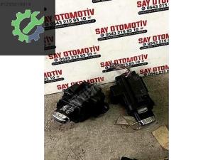 8K0909131D AUDİA4 A5 Q5 KONTAK ANAHTAR YUVASI EZS