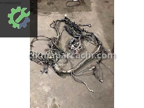 Audi Q5 Elektrik Tesisatı çıkma parça