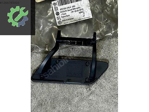 8P0955276A AUDİ A3 SAĞ FAR YIKAMA KAPAĞI