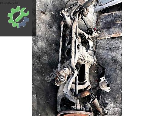 8R0505235M AUDİ Q5 ARKA DİNGİL TRAVERS AKS TAŞIYICI PORYA