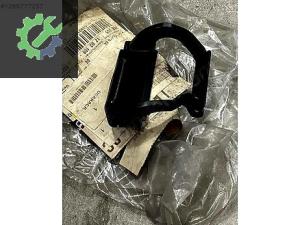 8T0955635LH AUDİ A5 SAĞ FAR YIKAMA KAPAĞI