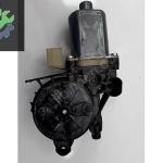 8W0959801 Audi A4 B9 Sol Ön Cam Motoru (2015/2020)