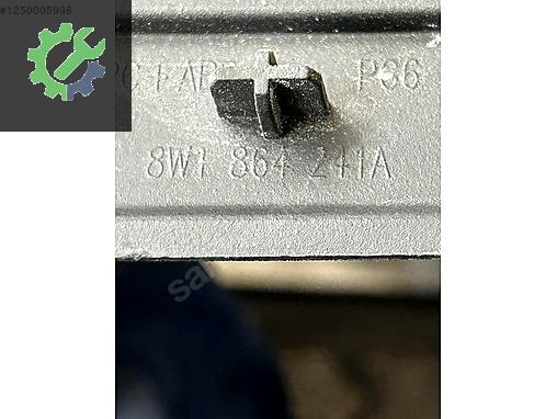 8W1874241A 8W1864261C 8W0862533D AUDİ A3 ORTA KONSOL ÇERÇEVESİ