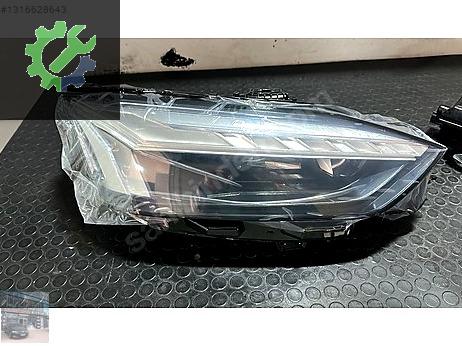 8W6941034 Audi A5 B9 Sağ Matrix LED Far (2020/2024)
