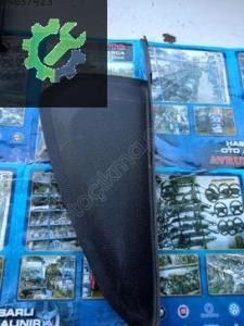 8A61-A044C60-AD Ford Fiesta 08/15 model göğüslük sağ yan kapağı