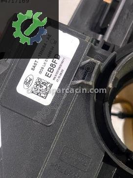 Ford Fiesta Silecek Kolu 8A6T13N064AE çıkma parça