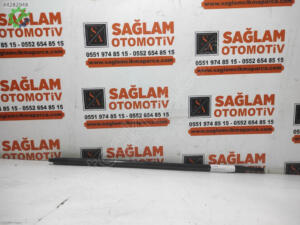 Sağ Ön Cam Sıyırıcı Hyundai i20 2008-2014 Çıkma