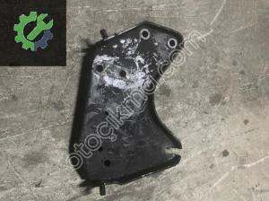8D0199225D PASAT 1.8 T AEB MOTOR ÖN KULAK