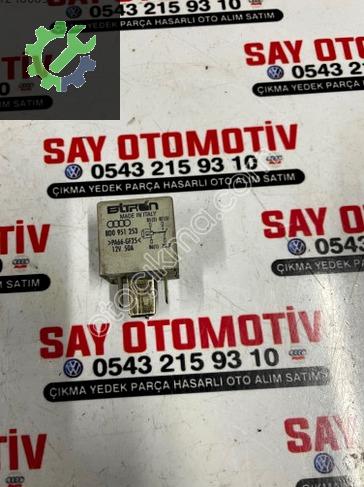 Volkswagen Passat Röle çıkma parça