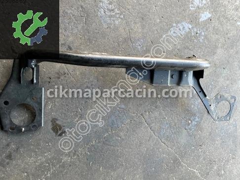 Audi A4 İntercooler 8E0199521EL çıkma parça