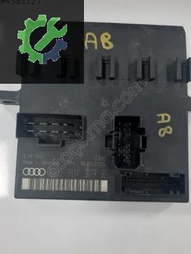 Audi A4 Konfor Beyni çıkma parça
