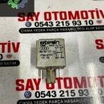 8E0951243 AUDİ A4 A6 A8 Q7 4 PiN RöLE