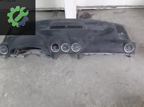 Audi A4 Komple Torpido çıkma parça