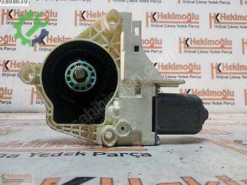 Audi A5 8K0959812A çıkma parça