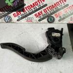 8K1723523A AUDİ Q5 GAZ PEDALI