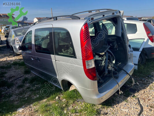 Mercedes-Benz Citan Torpido çıkma parça