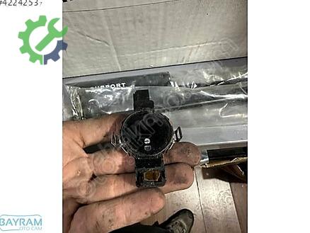 Volkswagen Golf Oto Cam 8UO955559C çıkma parça