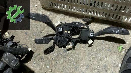 Audi A3 Silecek Kolu çıkma parça