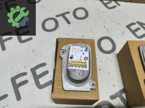 Audi A3 Far Beyni 8V0998473A çıkma parça