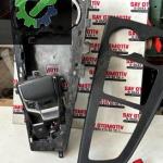 8W1874241A 8W1864261C 8W0862533D AUDİ A3 ORTA KONSOL ÇERÇEVESİ