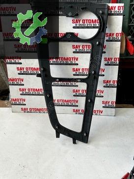 8W1874241A 8W1864261C 8W0862533D AUDİ A3 ORTA KONSOL ÇERÇEVESİ