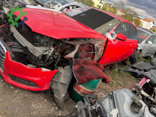 Audi A6 Çamurluk çıkma parça