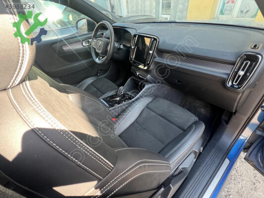 Volvo XC40 Havalandırma Izgaraları çıkma parça