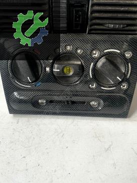 90386821LHD OPEL CORSA B ORTA KALORİFER IZGARASI HAVA MENFEZİ
