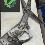 90520227 90520225 OPEL VECTRA B SOL ÖN CAM MOTORU MEKANİZMASI