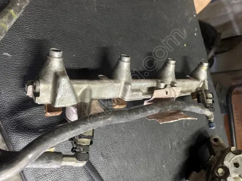 Ford Escort Enjektör 938F9D280 çıkma parça