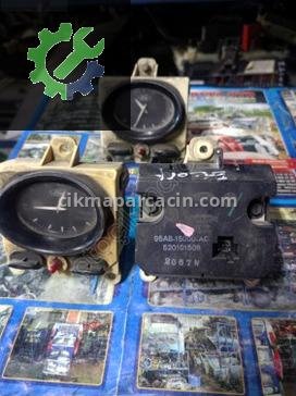Ford Escort Havalandırma Izgaraları 52010150B çıkma parça