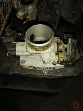 Ford Escort Gaz Kelebeği çıkma parça