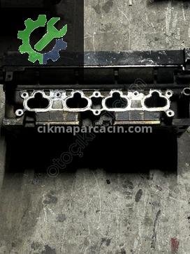 Peugeot 407 Silindir Kapak 9633680610 çıkma parça