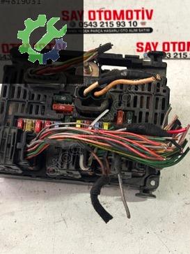 9661682980 BSM L11-00 CİTROEN C5 C5 SİGORTA TAPLASİ KUTUSU