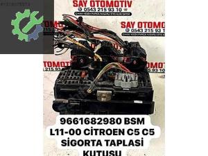 9661682980 BSM L11-00 CİTROEN C5 C5 SİGORTA TAPLASİ KUTUSU