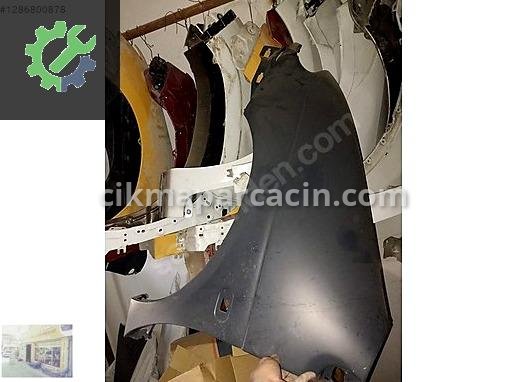 Renault Scenic Çamurluk 7700843699 çıkma parça