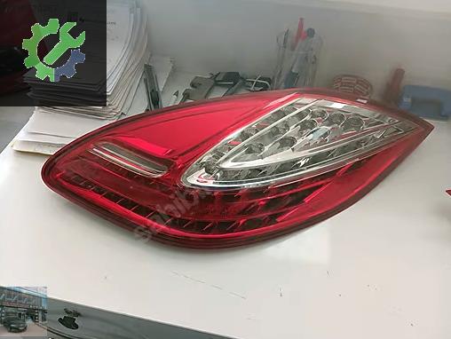 970631445 Porsche Panamera 970 Sağ İç Stop (2009/2013)